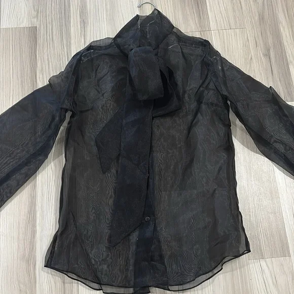 anthropologie sheer Black Back Bow at neck, self tie, Blouse NWOT By Ellender - Picture 8 of 16